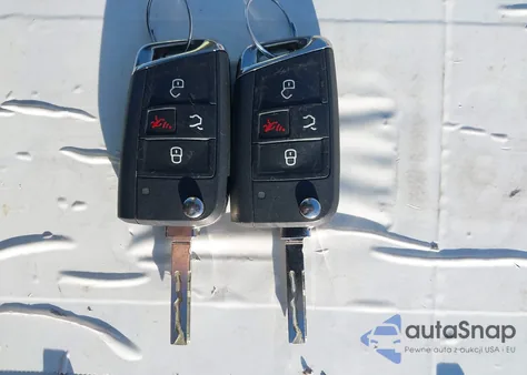 2020 Volkswagen Tiguan 2.0T Se/2.0T Se R-Line Black/2.0T Sel z USA, uszkodzony, nr VIN 3VV2B7AX0LM052240